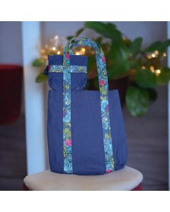Handmade Embroidered Elegance Tote Set - Blue - premium quality product. - طقم حقيبة يد مصنوعة يدوياً بتطريز أنيق - أزرق - منتج عالي الجودة. - Handmade Embroidered Elegance Tote Set - Blue - premium quality product. - طقم حقيبة يد مصنوعة يدوياً بتطريز أني