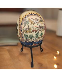 Hand Painted Ostrich Egg - premium quality product. - بيضة نعامة مطلية يدويًا - منتج عالي الجودة.