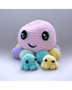 Fluffy Crochet Octopus Mom with 2 Babies Plushy