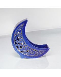 Crescent-Shaped Serving Stand