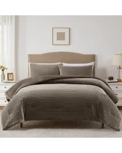 Nova Home Cozy Warm Velvet Blush Flannel Comforter - Moka (Available in Sizes)