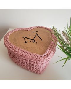 Medium Crochet Box